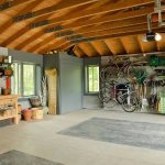 how to decorate garage walls inside