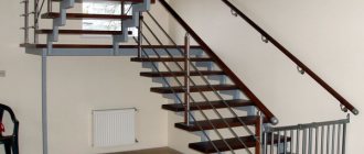 Double-flight staircases are distinguished by a high level of convenience and safety