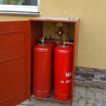 How to make a box for a gas cylinder with your own hands