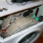 Knocking and noise in the washing machine during spinning